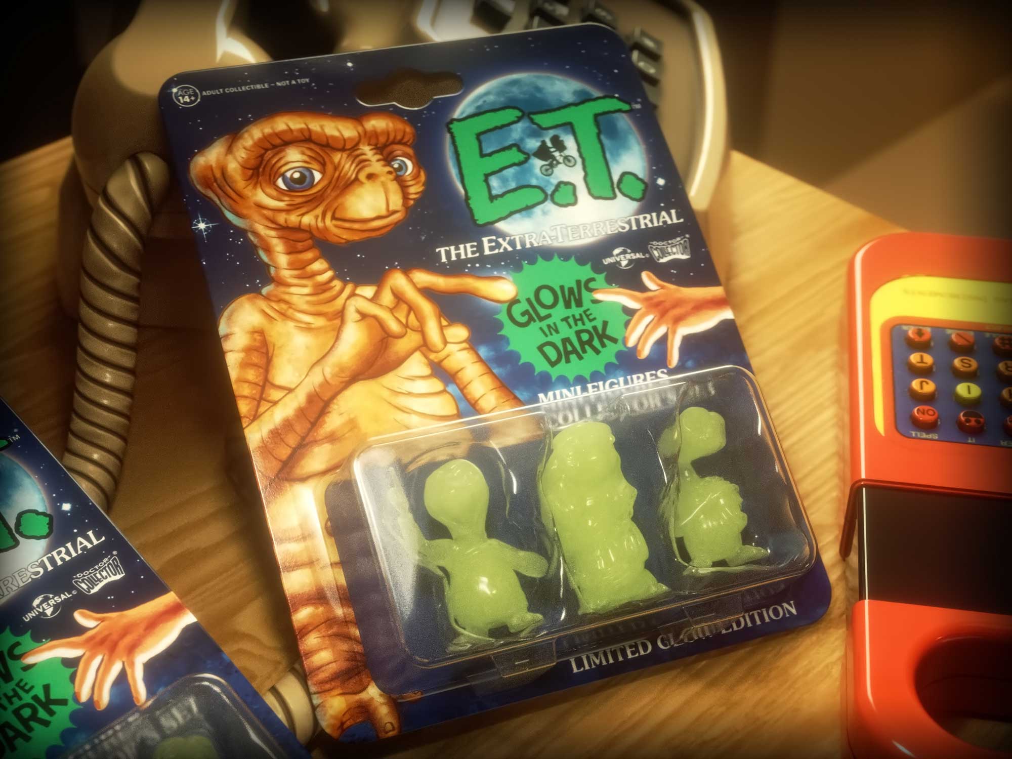 E.T - Pack de figuras - Brilla en la oscuridad - Image 4