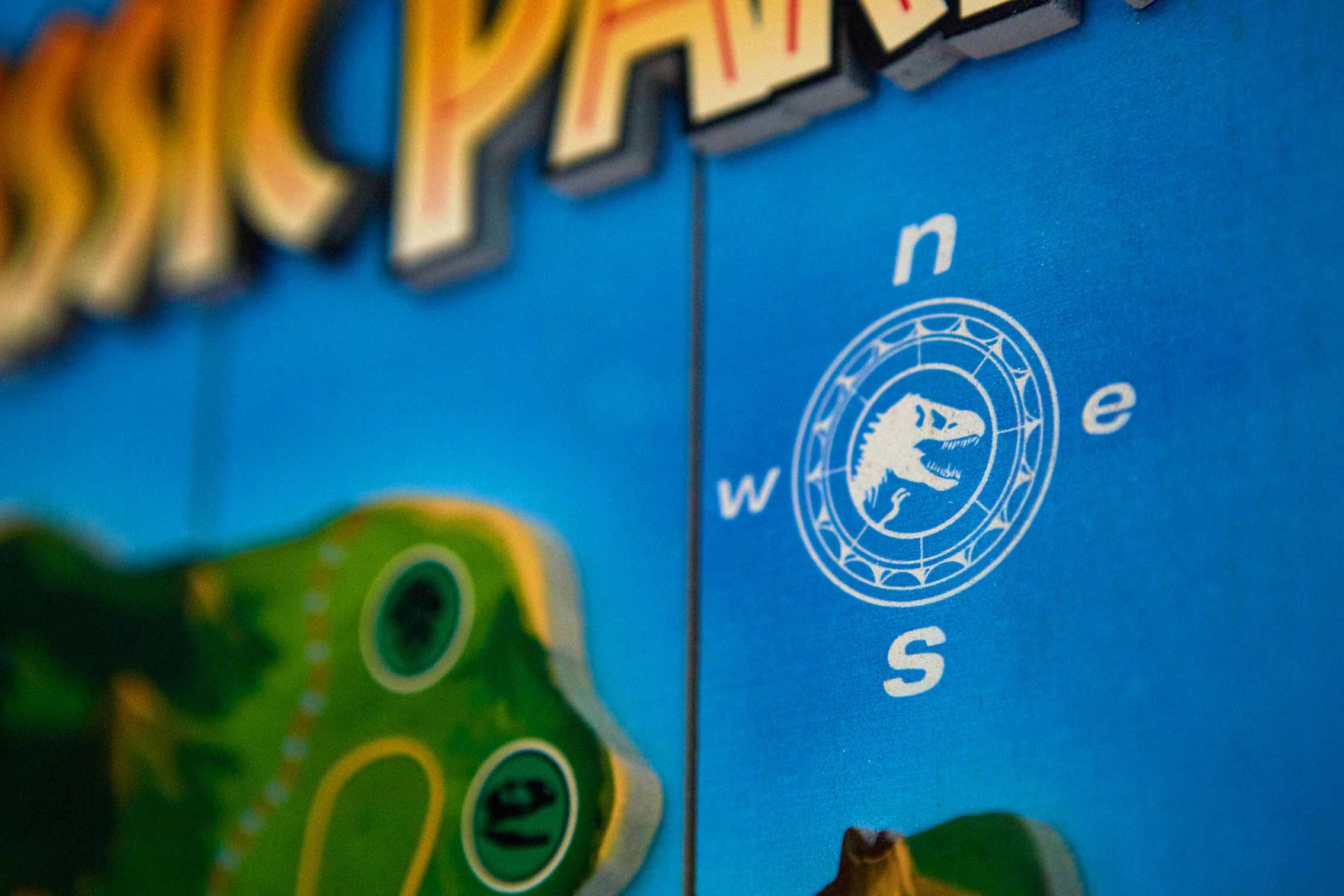 JURASSIC PARK  - WOODART 3D "Isla Nublar" - Image 6